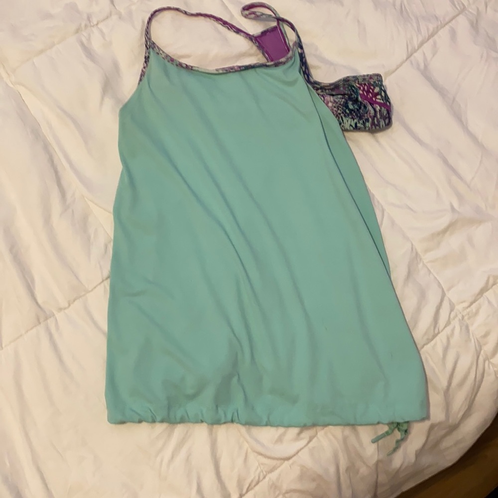 Workout shirt with built in bra